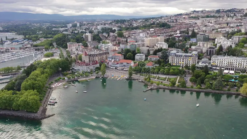 Lake Geneva the best place to visit in Switzerland 